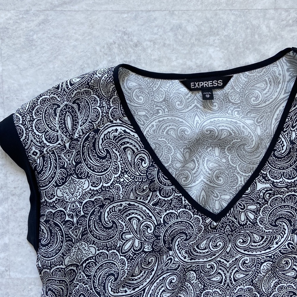 Express top - Picture 2 of 3